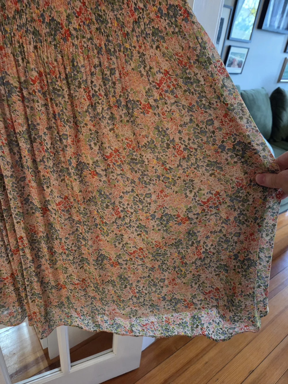 Boden Floral V-Neck Long Sleeve Midi Dress in Green and Beige - Size 14R - Picture 10 of 11